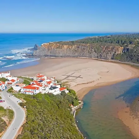 Casa14 Holiday home Odeceixe